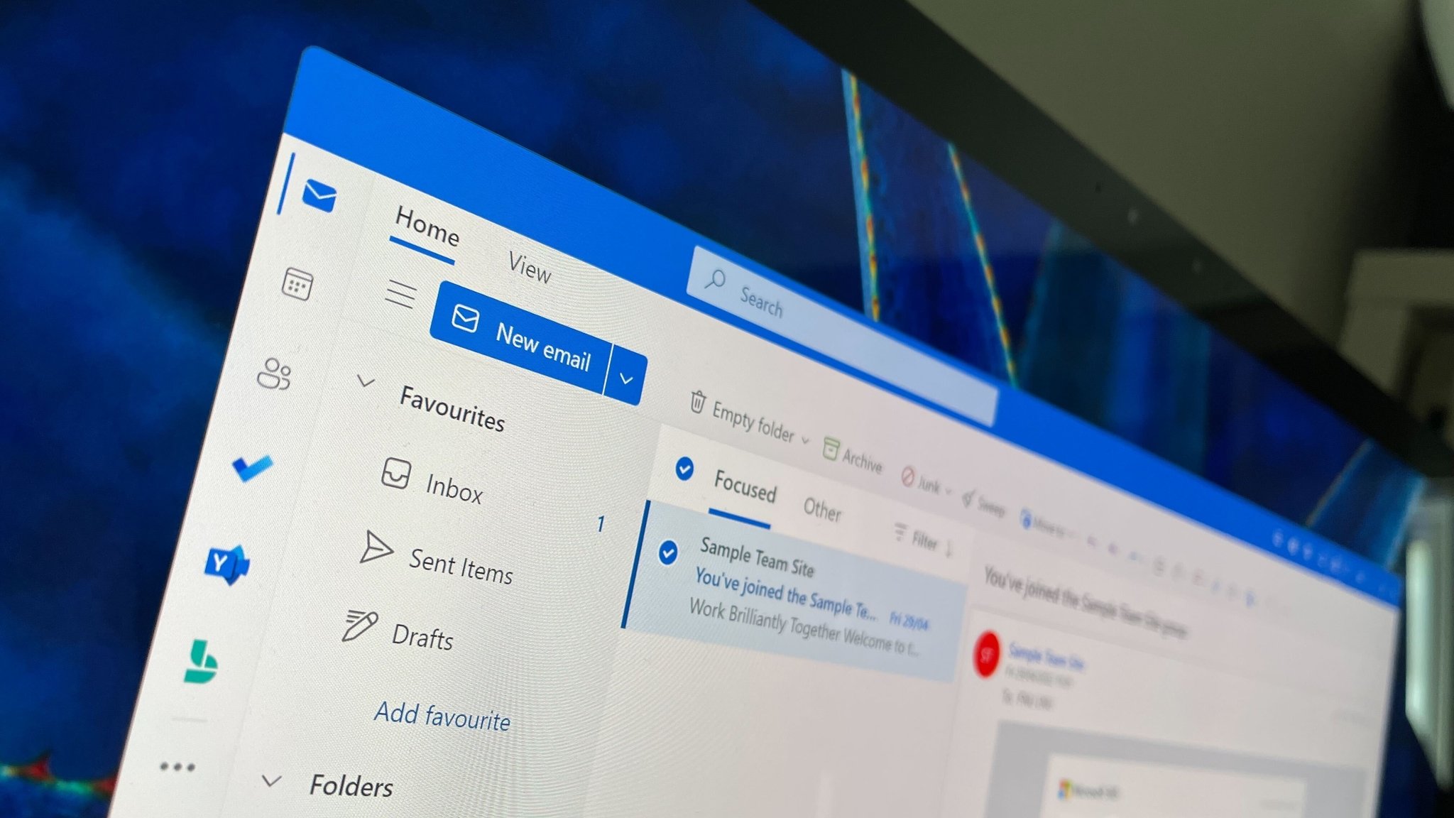 Microsoft blocks employee emails mentioning “Palestine”